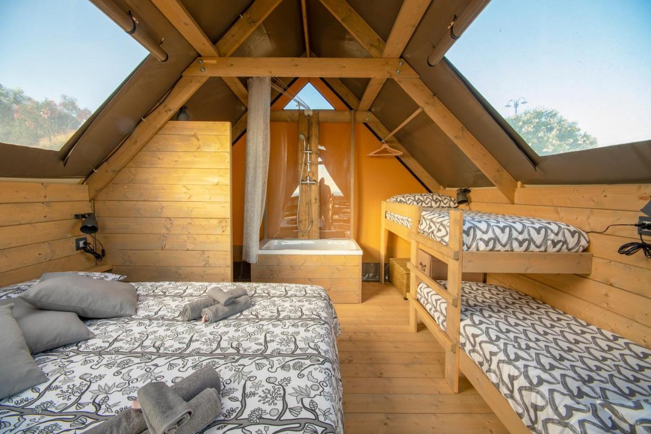 Hotel Glamping Debbiare à Riparbella Extérieur photo