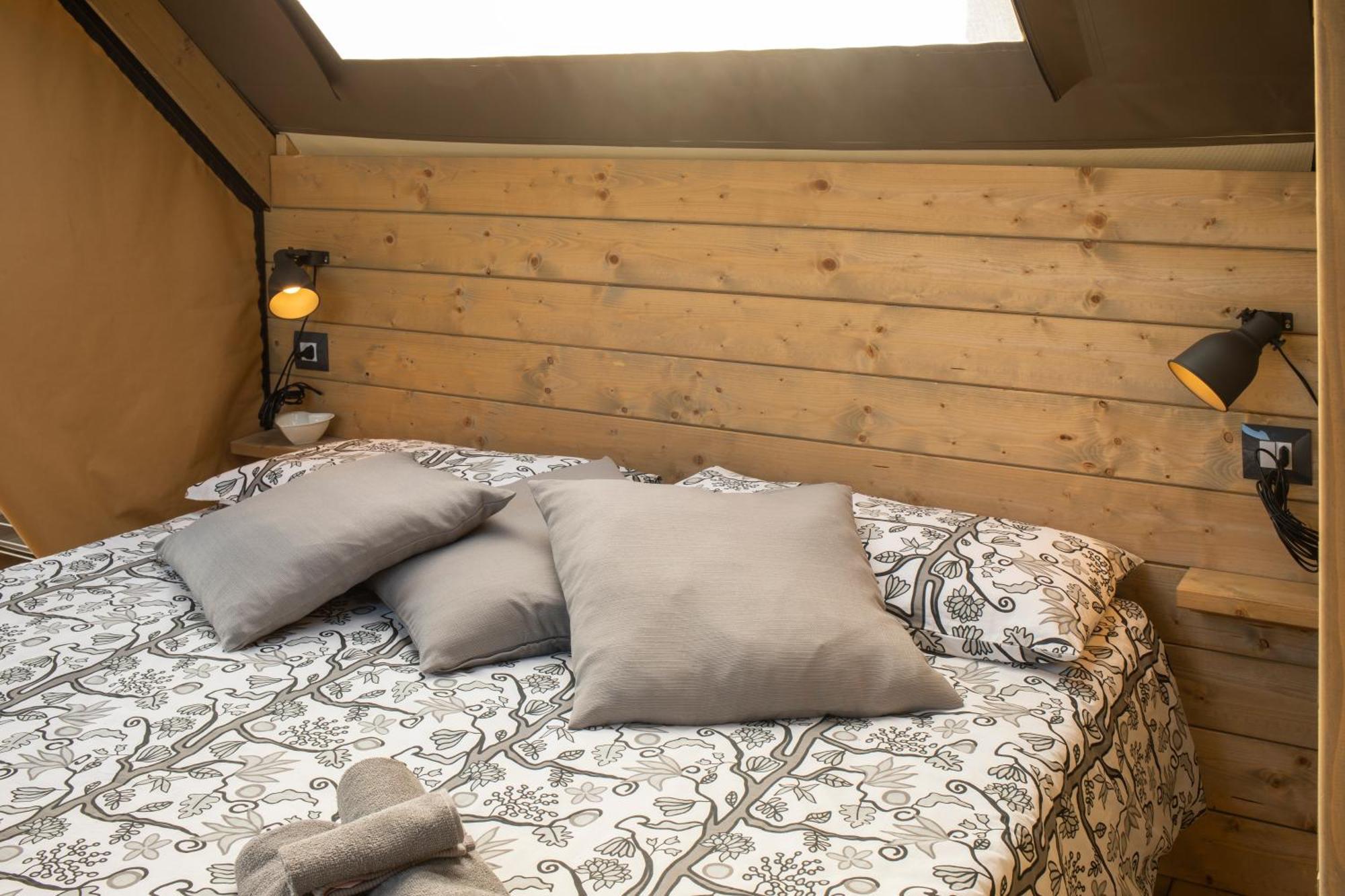 Hotel Glamping Debbiare à Riparbella Extérieur photo